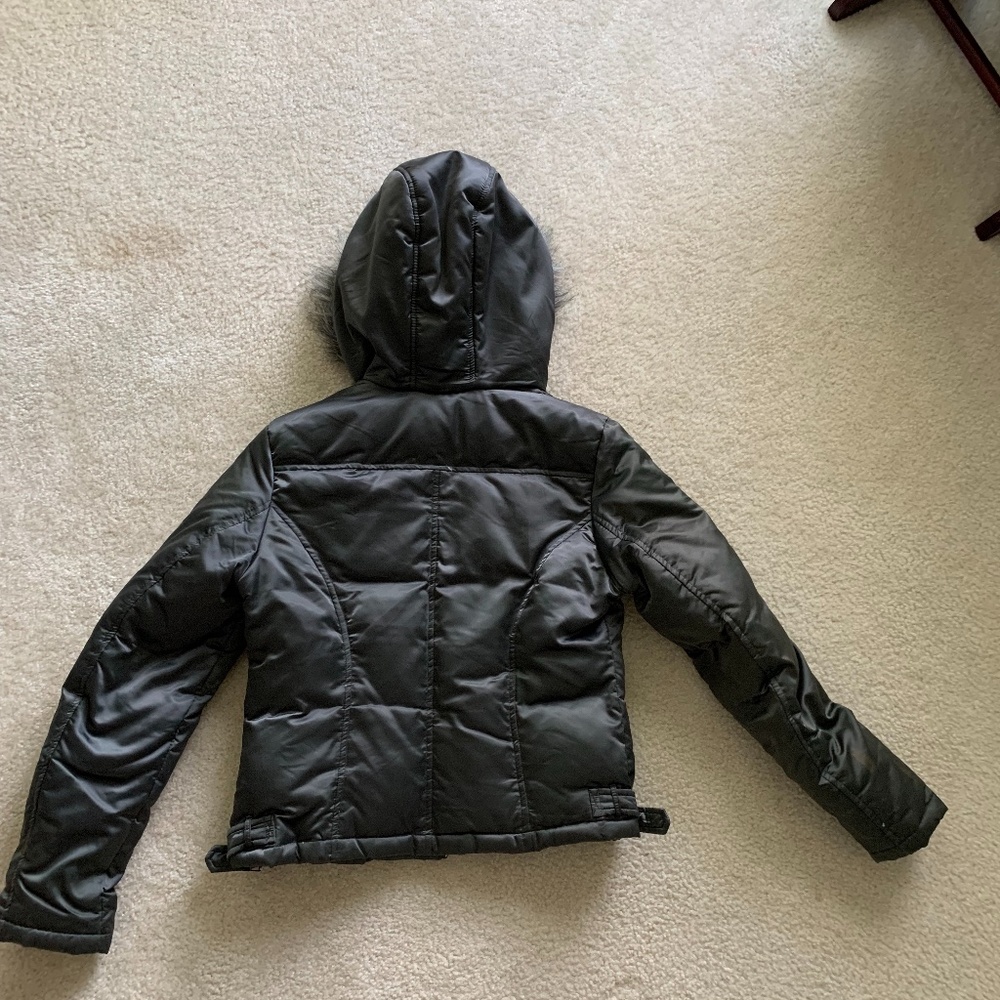 GUESS down coat - Picture 4 of 5